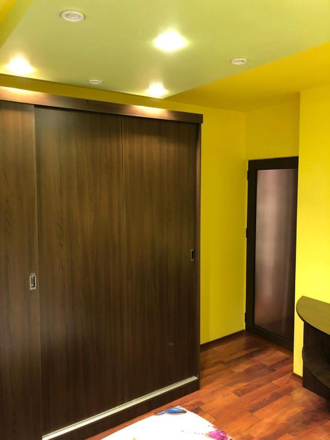 Galaţi Clau Apartment מראה חיצוני תמונה